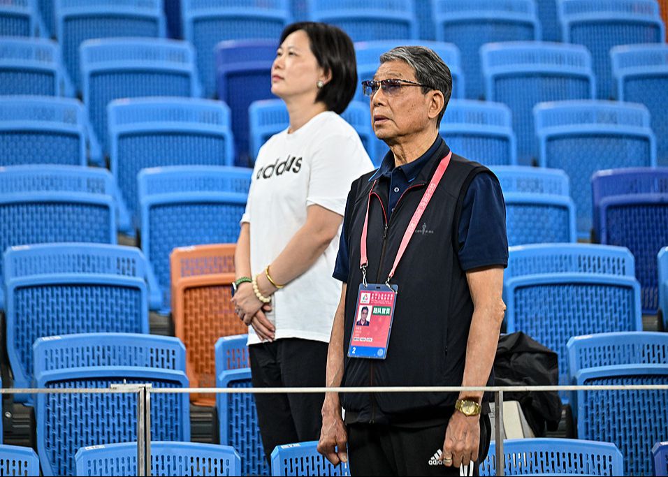 Xu Genbao: Soy responsable de que el equipo de fútbol masculino de Shanghai no ganara la medalla de oro en los Juegos Nacionales, pero una medalla de bronce es mejor que ninguna medalla